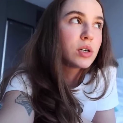 😜 Стикер «maryana ro» для Telegram