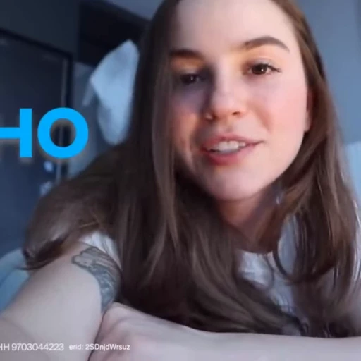 😭 Стикер «maryana ro» для Telegram
