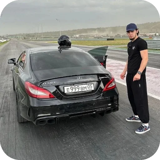 🚗 Стикер «АСХАБ ТАМАЕВ РАКЕТКА» для Telegram