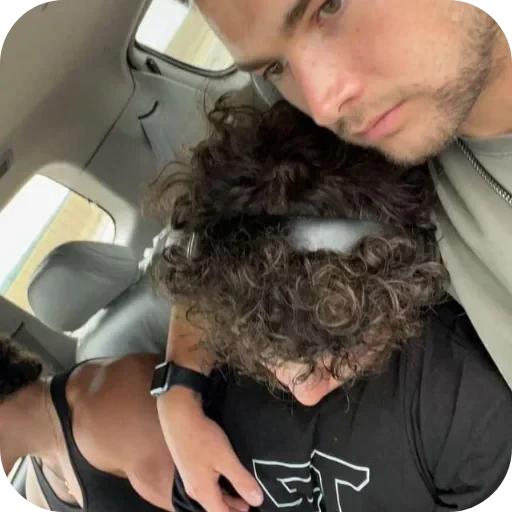 😴 Стикер «THE TREN TWINS» для Telegram