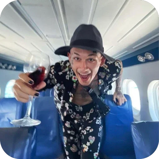 🫥 Стикер «Моргенштерн» для Telegram