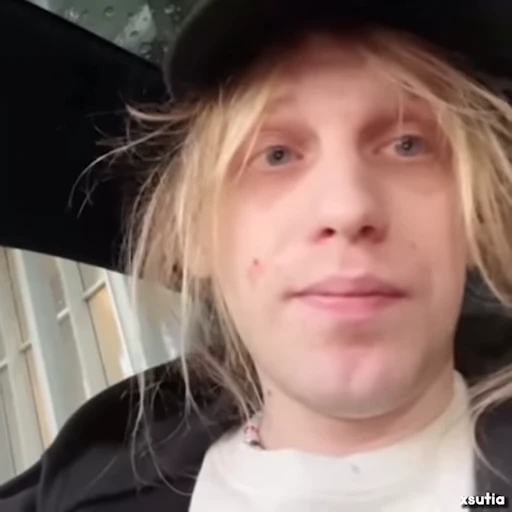😟 Стикер «ПЛОХОЙ ПАРЕНЬ» для Telegram