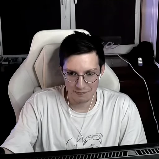 🪿 Стикер «drakeoopc» для Telegram