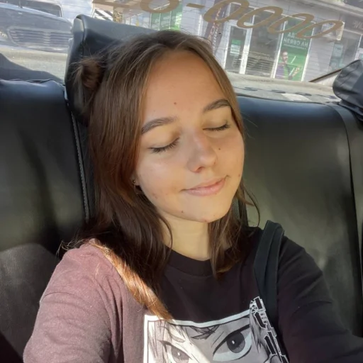 ☺️ Стикер «Поля лучик света» для Telegram