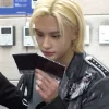 🫢 Эмодзи «Kpop Кпоп» для Telegram