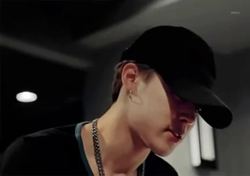 🤍 Стикер «jimin bts» для Telegram