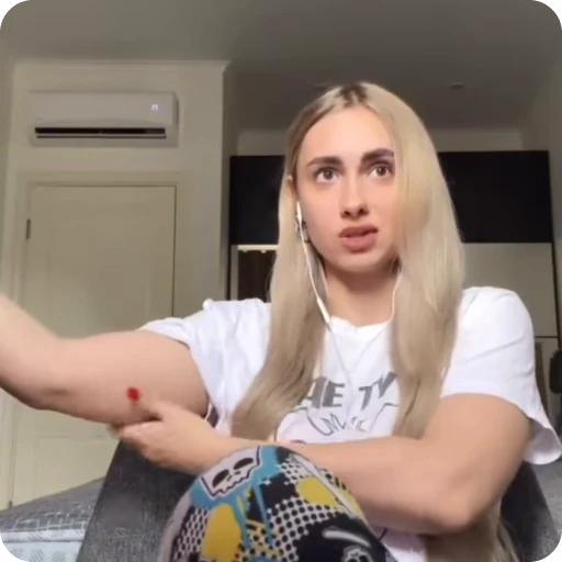 💪 Стикер «priyatnogopoleta» для Telegram