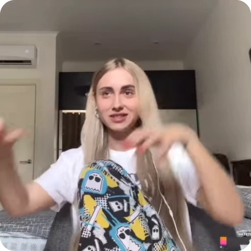 🧟‍♀️ Стикер «priyatnogopoleta» для Telegram