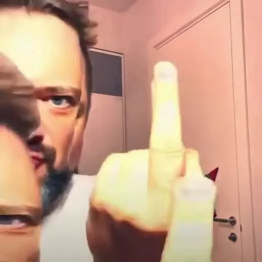 🖕 Стикер «Пушной для важных переговоров» для Telegram