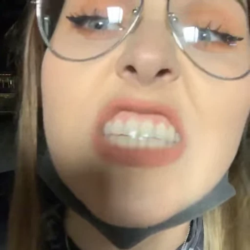 😁 Стикер «Alina Rin» для Telegram