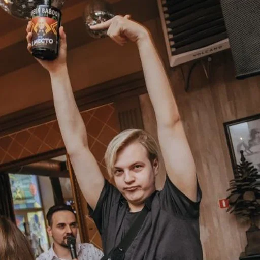 🍾 Стикер «5opka» для Telegram