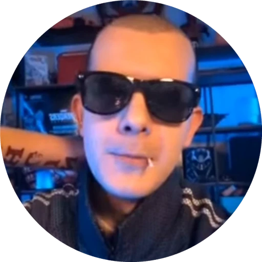 🌟 Стикер «Qewbite» для Telegram