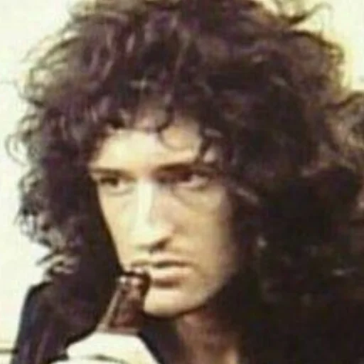 😓 Стикер «queen shiz» для Telegram