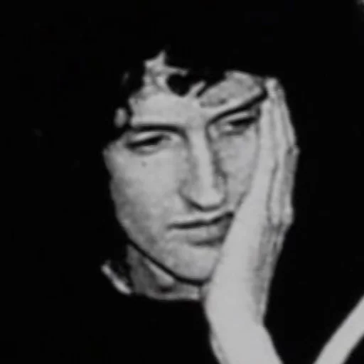😔 Стикер «queen shiz» для Telegram
