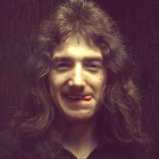 😜 Стикер «queen shiz» для Telegram