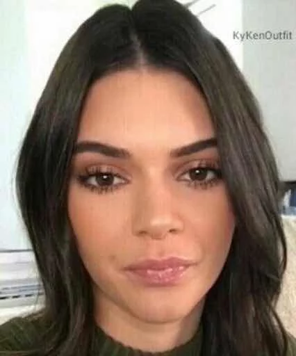 😕 Стикер «KJ da queen» для Telegram