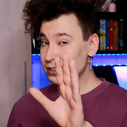 🤫 Стикер «Anthony Uly» для Telegram