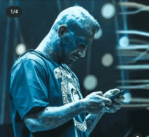 🙁 Стикер «Rainbow Man» для Telegram