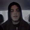 😔 Эмодзи «Rami Malek» для Telegram