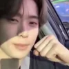 Стикер 5 random kpop