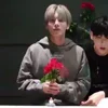 Стикер 22 random kpop