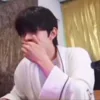 Стикер 38 random kpop