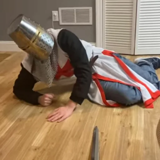 👑 Стикер «Random Crusader» для Telegram
