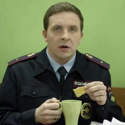 👮 Стикер «смотрю русское тв и радуюсь жизни» для Telegram