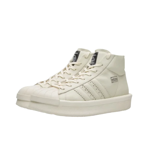 😋 Стикер «rick owens» для Telegram