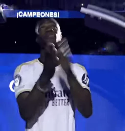 🤍 Стикер «Real Madrid» для Telegram