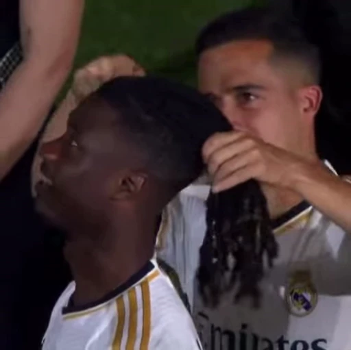 🤍 Стикер «Real Madrid» для Telegram