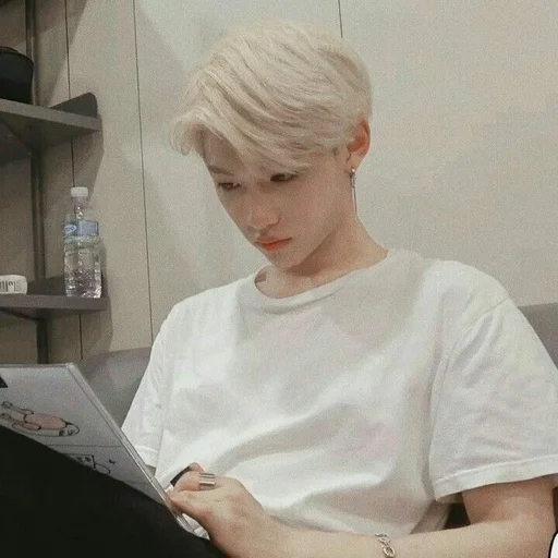 🧸 Стикер «Stray Kids» для Telegram