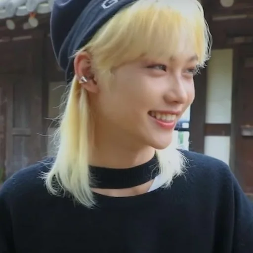 🧸 Стикер «Stray Kids» для Telegram