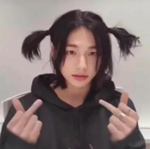 🎞 Стикер «Stray Kids» для Telegram