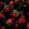 🍓 Эмодзи «red with love ani» для Telegram