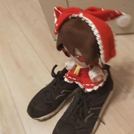 🀄 Стикер «Reimu» для Telegram