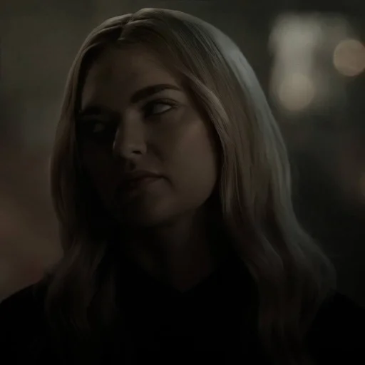 🌟 Стикер «lizzie saltzman» для Telegram