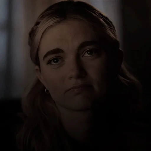 🌟 Стикер «lizzie saltzman» для Telegram