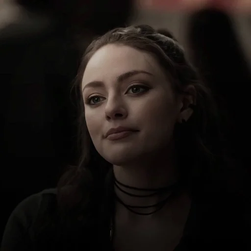 🌟 Стикер «lizzie saltzman» для Telegram