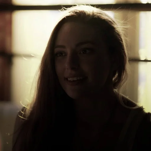 🌟 Стикер «lizzie saltzman» для Telegram