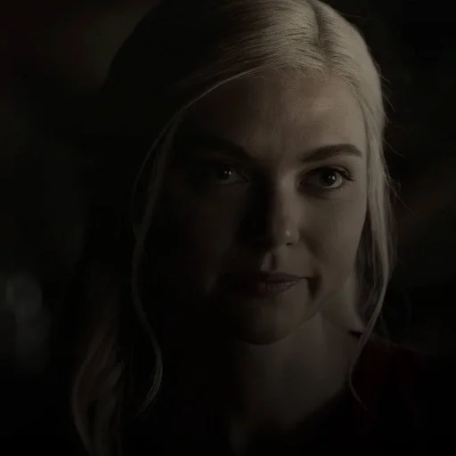 🌟 Стикер «lizzie saltzman» для Telegram
