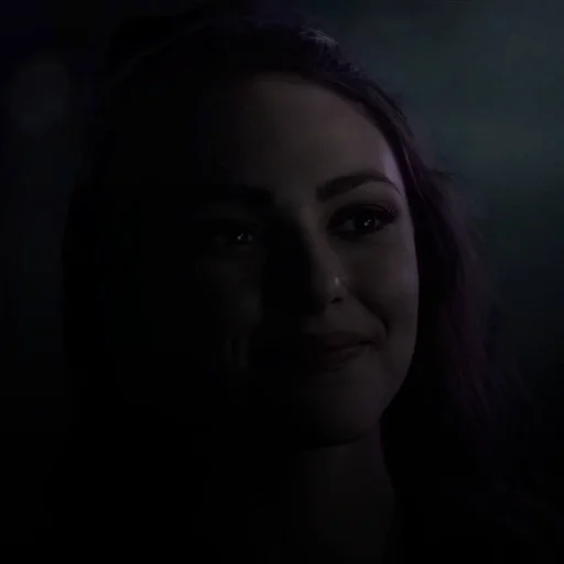🌟 Стикер «lizzie saltzman» для Telegram