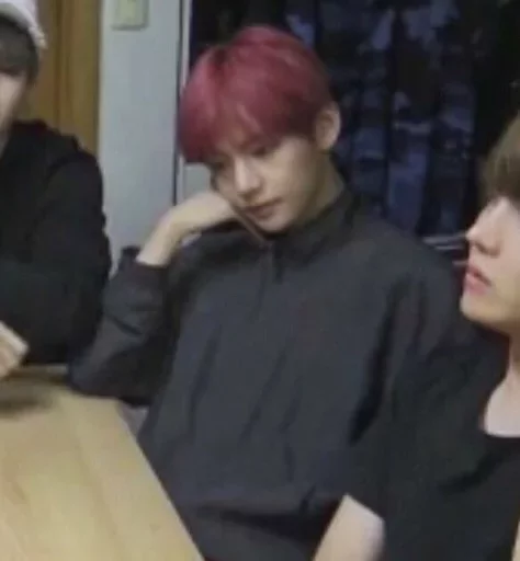 😐 Стикер «Restive Bts» для Telegram