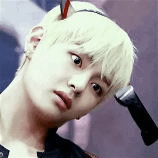 😳 Стикер «Restive Bts» для Telegram