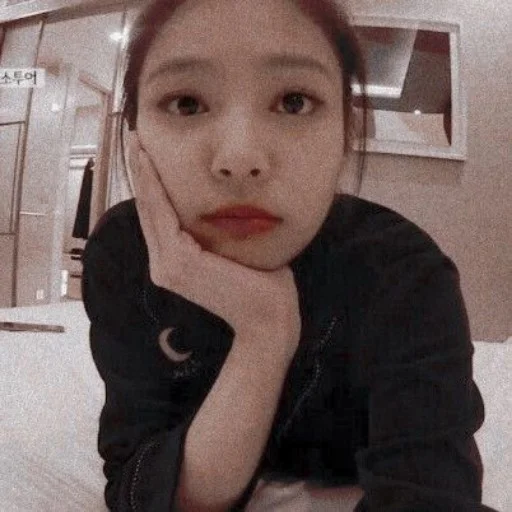 😐 Стикер «putri kecil» для Telegram