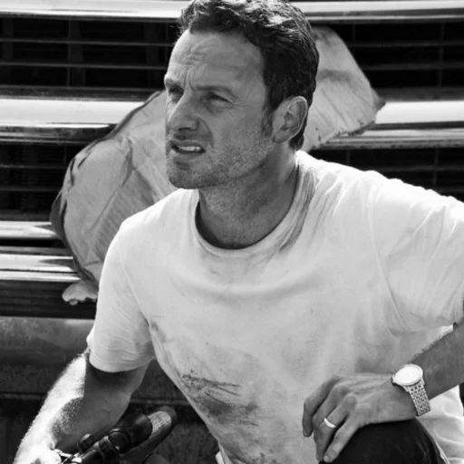😒 Стикер «Rick Grimes» для Telegram