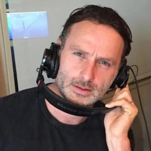 😎 Стикер «Rick Grimes» для Telegram