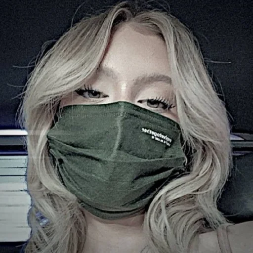 😄 Стикер «ри крашиха??ЗАРЕМЫ! не воровать!!?» для Telegram