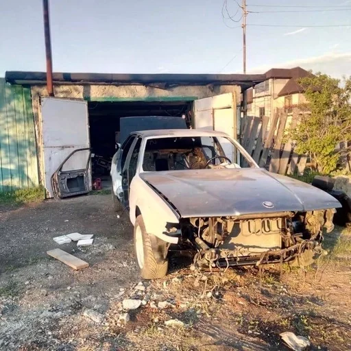 ⛓ Стикер «ripbmw» для Telegram