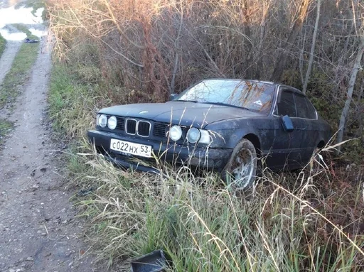 🪦 Стикер «ripbmw» для Telegram